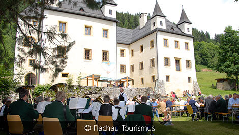 Konzert Schloss Höch in Reitdorf